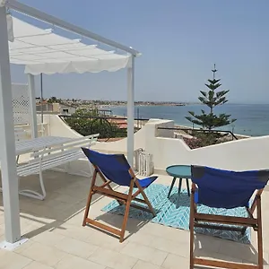 Seahorse In Marzamemi, Una Terrazza Sul Mare Marzamemi