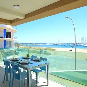  Apartment Yachting