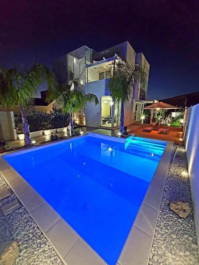 La Perla Di Marzamemi Villa