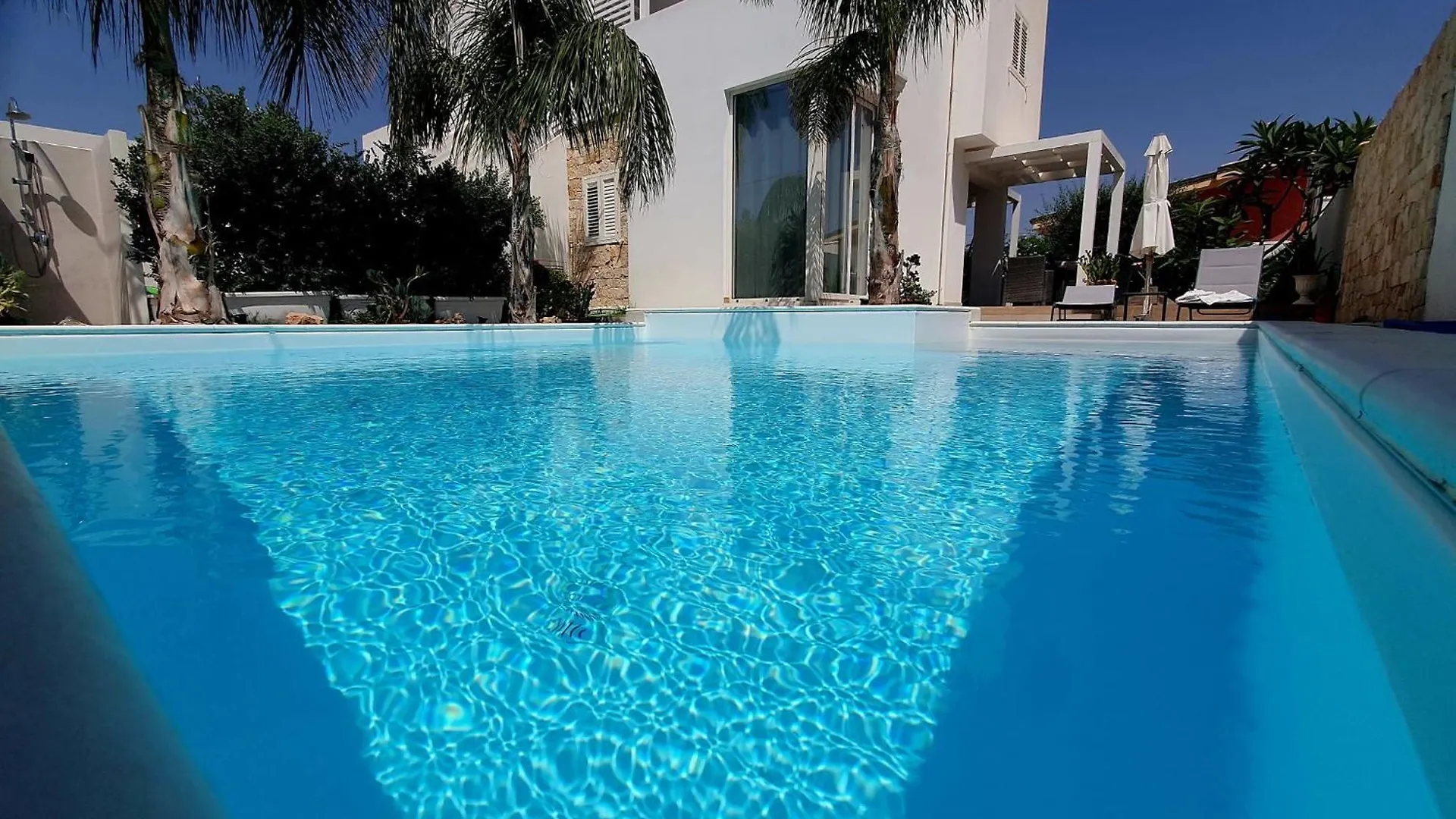 La Perla Di Marzamemi Villa